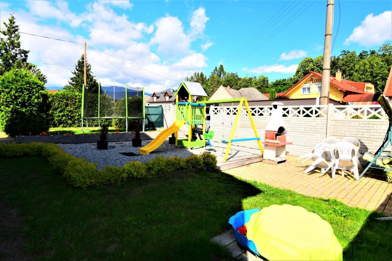 Penzion Privat Siesta Hotel Lipótszentmiklós Kültér fotó